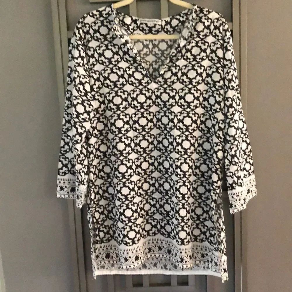 Barbara Gerwit Black and white cotton tunic